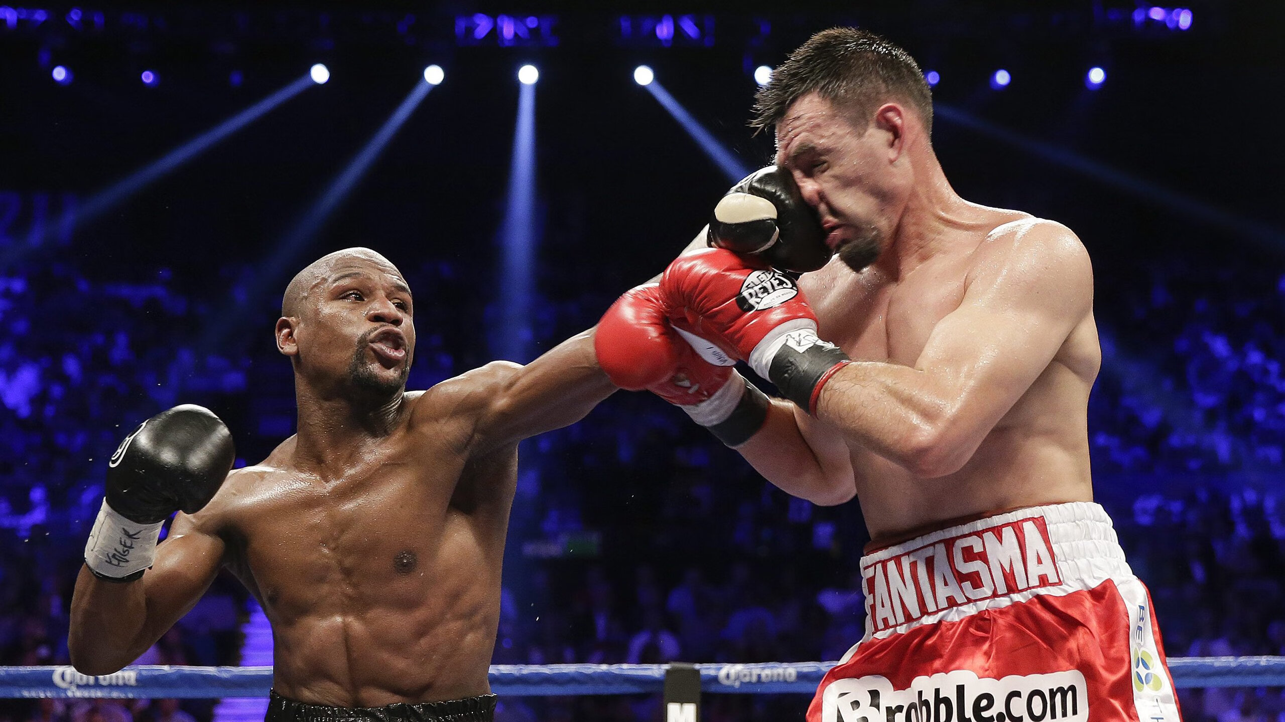 LEYU乐鱼体育官方网站-中国足球反腐风暴，43人被终身禁赛，中国足球反贪风暴